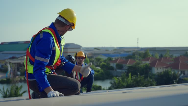 Best Storm Damage Roof Repair  in East Hills, NY
